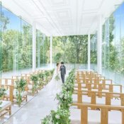 残席2組【最大9万円ギフト】駅近貸切W×森の上質チャペル体験