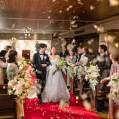 8大特典付！5月までの結婚式をお考えの方がチャンス！