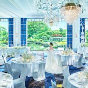 【会場見学のラストに】イメージ膨らむ庭見え会場×比較検討相談×絶景ビュッフェ券付