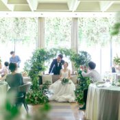 ＼ギフト券1.3万＆挙式半額／飛騨牛オマール試食×ガーデン体験の詳細を見る