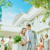 当日OK【来館でギフト5千円】白亜の邸宅×1組貸切&和牛3.5万試食