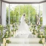 【贅沢美食"4万円"】ドレス22万特典×緑と光で彩るチャペル