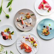 月1BIG【計8品コース試食★ギフト券1万】感動チャペル×貸切邸宅