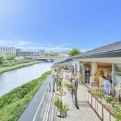 QUO1万×ペアディナー券\挙式料0円/3万試食*鴨川ロケーション体験