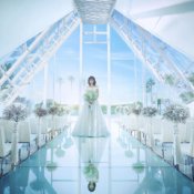 ＼最大4万ギフト＆140万特典／絶景チャペル×新作ドレス×絶品試食
