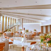 ☆美しい青空チャペル☆プレ花体験&無料試食&360°映像演出