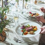 残1《料理重視》オープンキッチンから届く*国産牛コース試食の詳細を見る