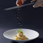 【平日休みの方必見】最大150万優待＆豪華ハーフコース試食付きの詳細を見る