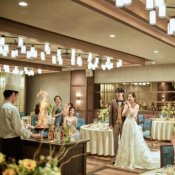 《平日お休みの方》駅3分◆最大150万円優待*感動挙式×映像体験