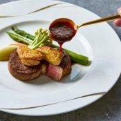 <牛フィレランチ試食付>純白チャペル&会場見学*見積相談