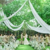 ☆ガーデン挙式検討の方へ☆憧れの海外風W×ガーデン付き貸切邸宅♪