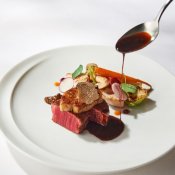【10月限定★1万円分ギフト券付】国産牛＆絶品6皿試食×貸切リゾートW