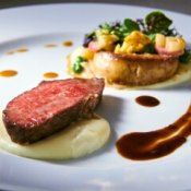 ＼ドレス選び放題＆150万特典／感動挙式×牛フィレ試食*5千Giftの詳細を見る