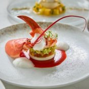 直前OK【美食コース】地上95m天空チャペル×最大7.7万円ギフト