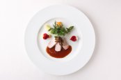 【少人数もOK】 こだわりたいのはお料理だけ!ワンランク上のウエディングを実感