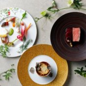 年始BIG！口コミ4.3【贅沢コース2.6万試食】最大4泊上質ホテル体験の詳細を見る