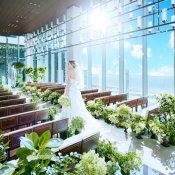☆連休限定☆ギフト1万円×ドレス特典！煌めく空間と花嫁体験×絶品試食