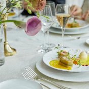 ★人気の理由がわかる！★雰囲気・スタッフ・美食まるごと体験の詳細を見る