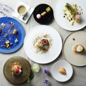 残2【Wedding*EXPO】評価4.6獲得!豪華試食×旬ドレスなど20大特典の詳細を見る