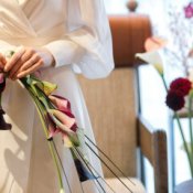 【平日1組限定】ドレス試着付き！花嫁体験から始める相談会フェアの詳細を見る