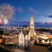 【連休BIG】ドレス試着×2.5万試食を無料招待*緑溢れる開放空間の詳細を見る