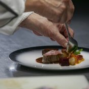 【銀座駅徒歩3分】ミシュランシェフ贅沢試食×貸切W上質体験