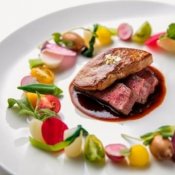 【料理重視必見】一流シェフによる美食体験*和牛×オマールエビの詳細を見る