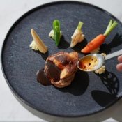 当館人気No1【53万相当特典×ドレス10万優待】贅沢牛フィレ試食