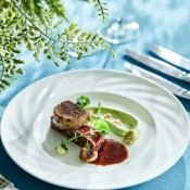 ＼GW5days×2万相当*牛フィレ&トリュフ豪華試食／衣装2着無料！の詳細を見る