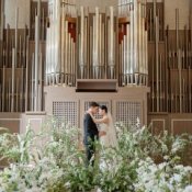 ＜生演奏が彩る格別な一日＞初見学◎黒毛和牛4万試食＆MAX100万の詳細を見る