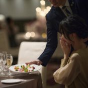 【煌めく夜景&美食で楽しむ】大人のためのプライベートホテルウエディング