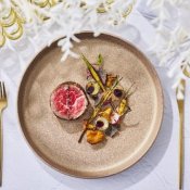 人気No,1！好立地×贅沢4品試食×選べる特典◆おもてなしW