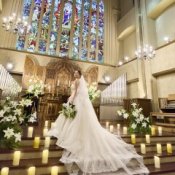 最大160万特典◎人気ドレス試着体験×見積り比較×厳選試食の詳細を見る