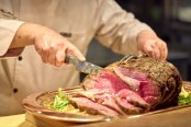 【料理重視に】特選牛やフォアグラ*黄綬褒章受章*試食フェア