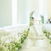 ＼憧れドレス見学／衣裳特典総額50万円＆来館でギフト券1万円