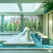 ＼ドレスこだわり派おすすめ／衣裳総額50万円の成約特典フェアの詳細を見る