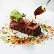 【料理重視◎】三ヶ日牛堪能*美食コース＆絶景チャペル◆1万GIFTの詳細を見る