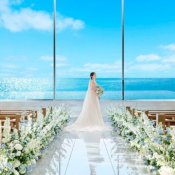 《NEW OPEN記念！》連休BIG特典★海*光溢れる挙式×ドレス体験の詳細を見る