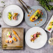 【料理重視必見】黒毛和牛&オマール海老×おもてなし婚が叶う