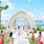 8月限定＼最大70%OFF！／8大特典付き★海見えチャペルで叶えるリゾート結婚式