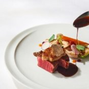 【豪華15大特典付】国産牛×雲丹4万試食&料理ランクUP特典の詳細を見る