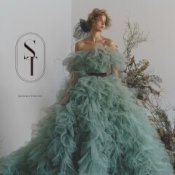 憧れ独占!石壁チャペル×絶品料理!貸切ガーデンフェア【レンタルドレスが豊富】