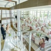 スイーツ試食付♪チャペル&ガーデン付貸切邸宅×最大140万優待