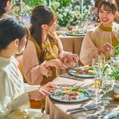 【大人数】80名/挙式+披露宴 <1年半以内>衣装3点つき