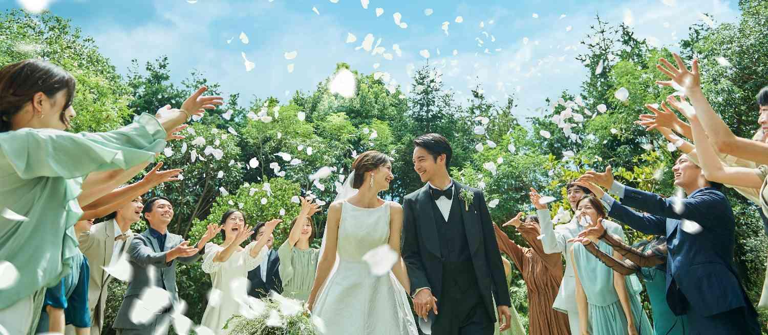 ガーデンウエディング特集：THE SEASON'S（ザ・シーズンズ）/テイクアンドギヴ・ニーズウェディング | 結婚式場を探すならハナユメ, image size:1500x656