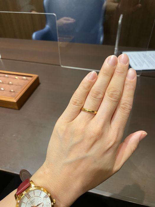 今回購入を決めたミル打ちデザインの指輪
