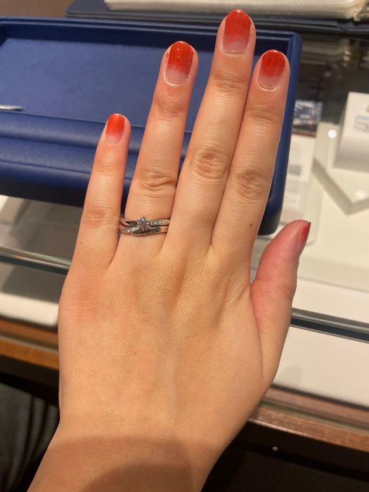 銀座ダイヤモンドシライシ 婚約指輪 エンゲージリング 可笑しく